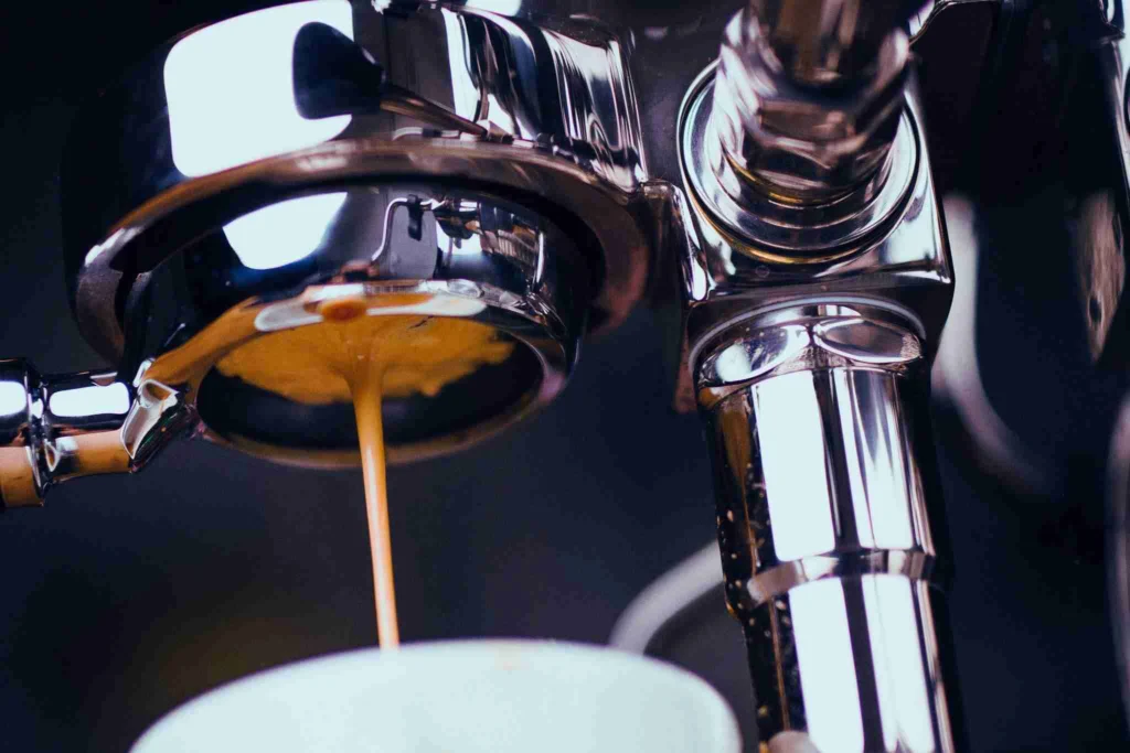 Burr Grinder Guide: Burr vs Blade, Conical vs Flat 7 beverage black coffee blur 1493104 e1572739467375